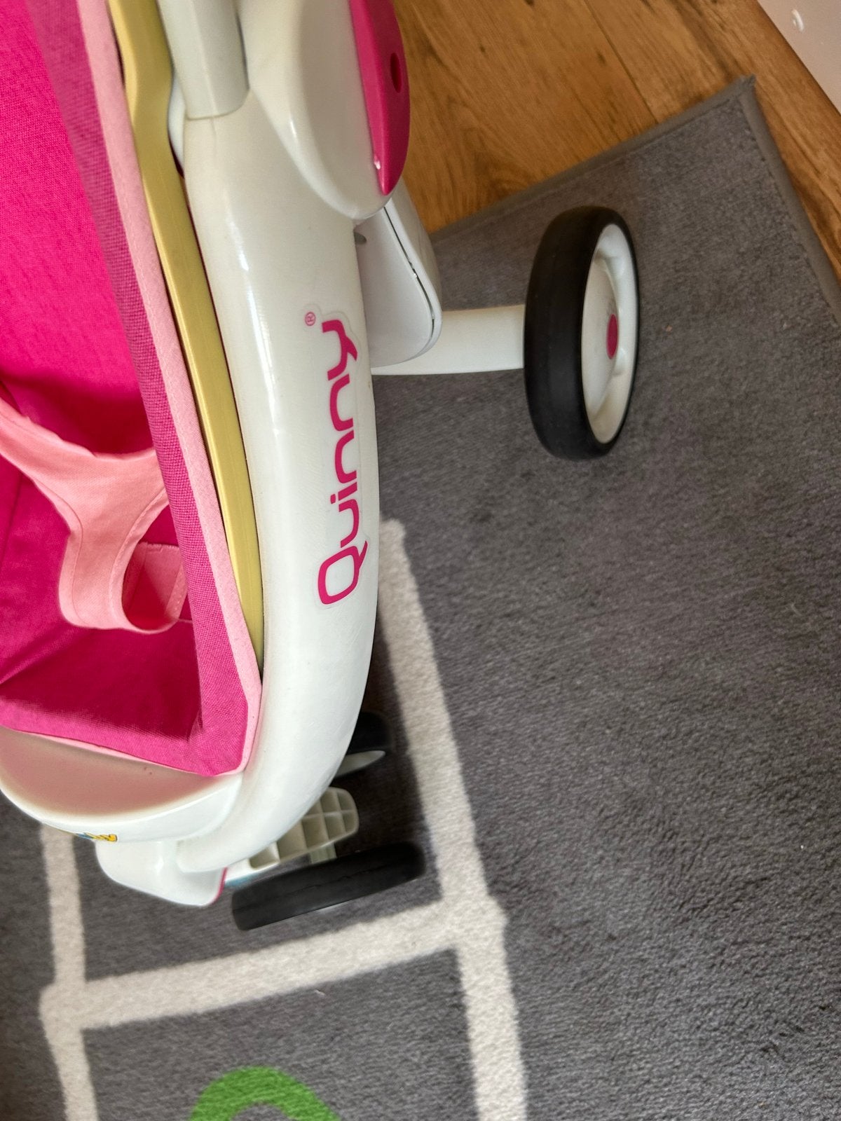 Smoby Quinny poppenwagen met babypop, Kinderen en Baby's, Ophalen, Gebruikt, Babypop