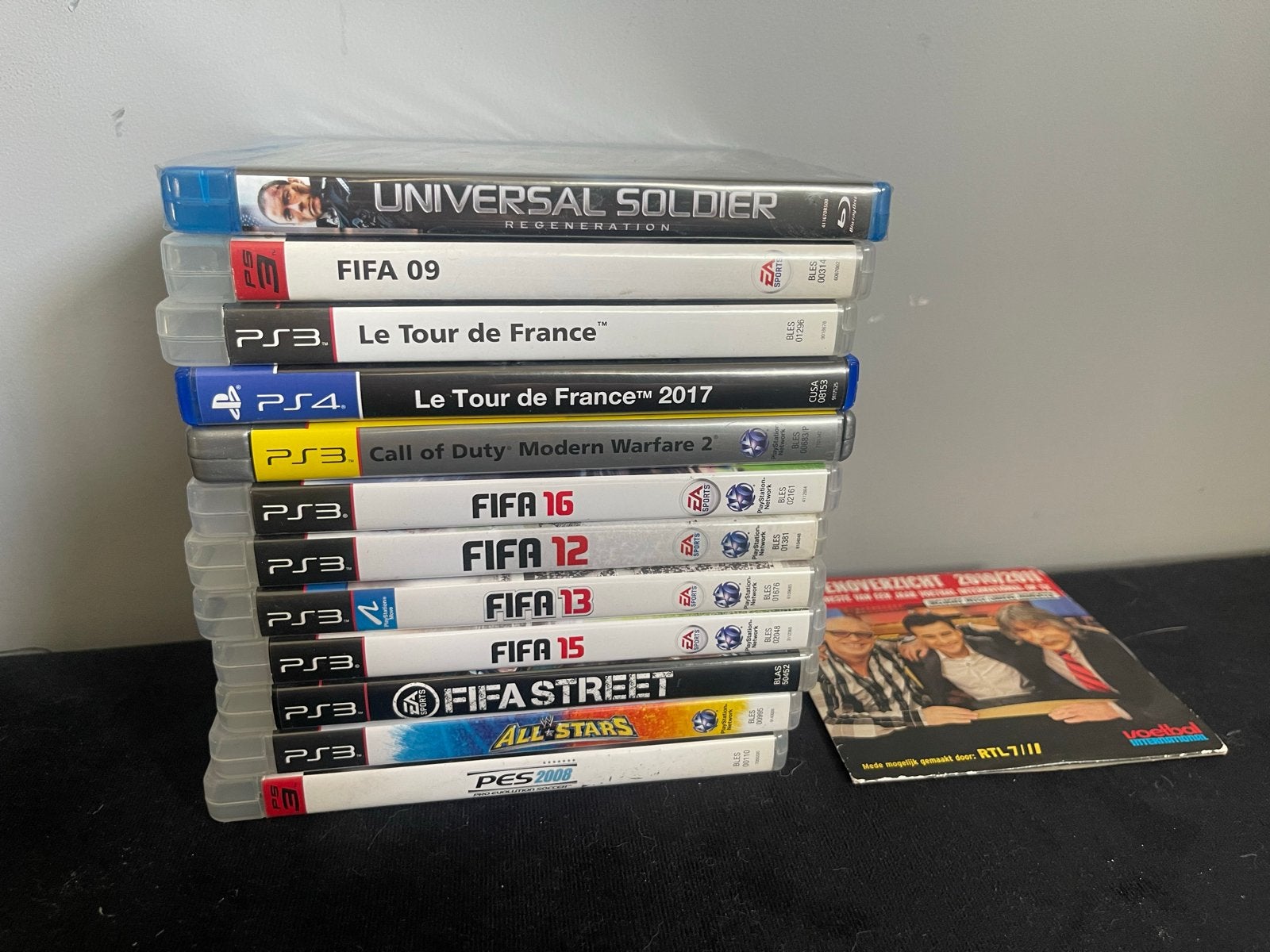 12x PS3 Games Bundel: FIFA, Le Tour de France, Call of Duty, Ophalen, Gebruikt, Eén computer, 3 spelers of meer
