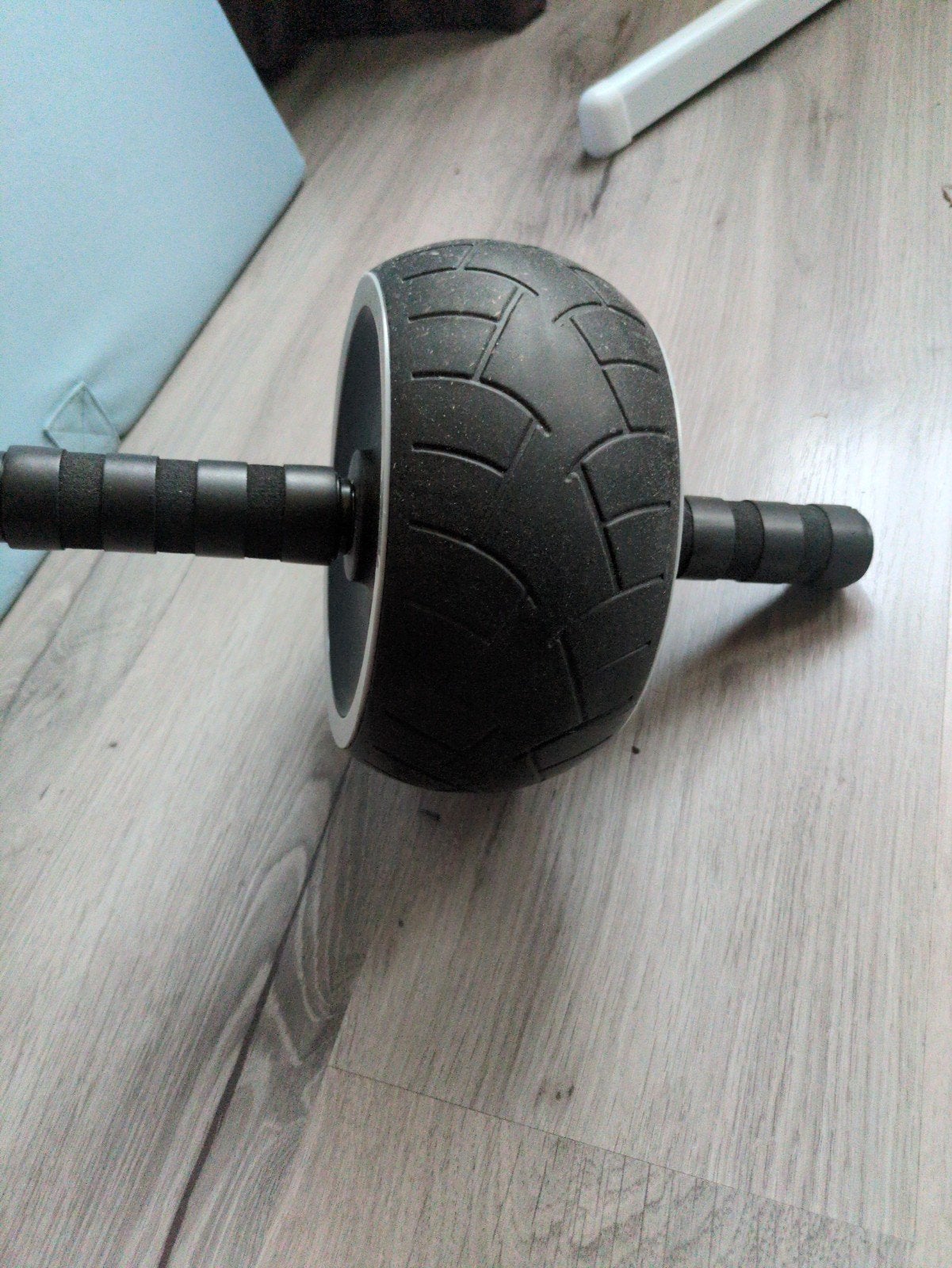 Ab-roller / Buikspierwiel voor effectieve core training, Sport en Fitness, Fitnessmaterialen, Ophalen, Zo goed als nieuw, Buik
