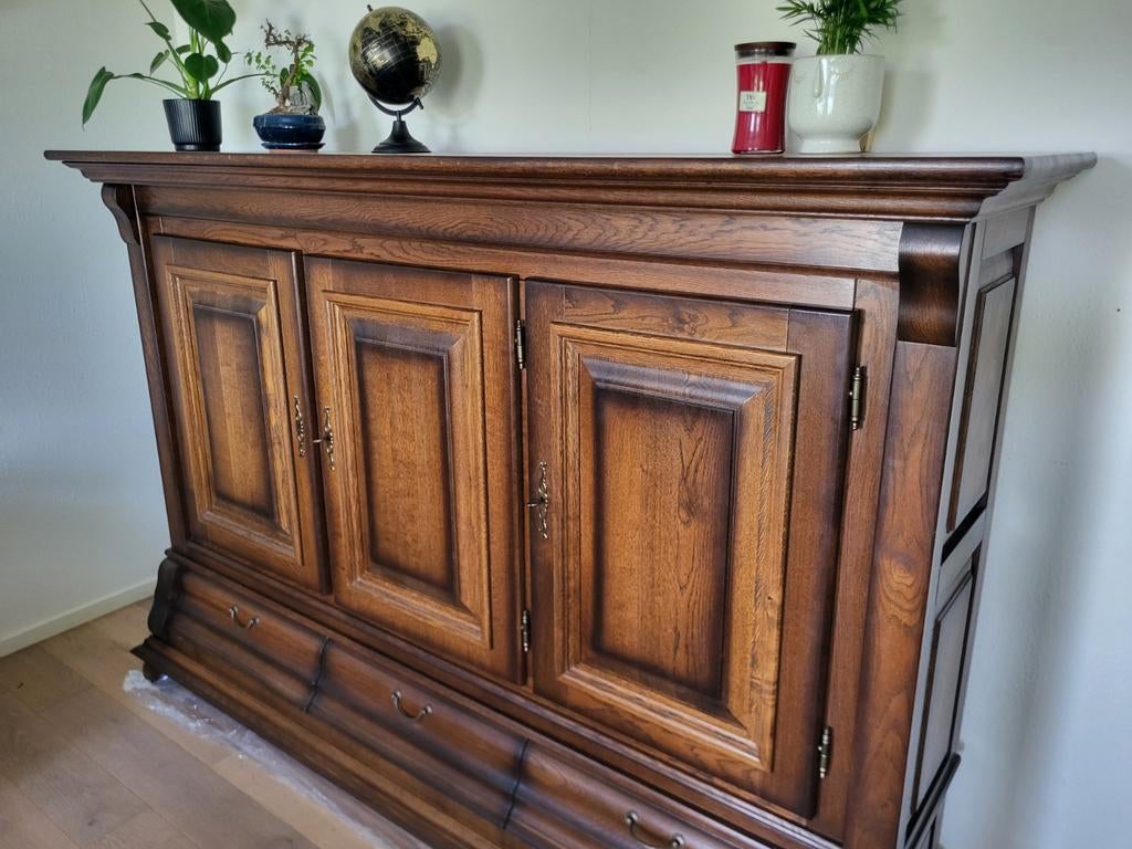 Massieve zware eikenhouten kast., Huis en Inrichting, Kasten | Dressoirs, Ophalen, Gebruikt, 50 tot 75 cm, 100 tot 150 cm