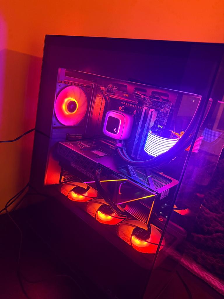 Game PC 5090, 9800X3D! Dikke machine 4K, Overige genres, 1 speler, Ophalen of Verzenden, Zo goed als nieuw