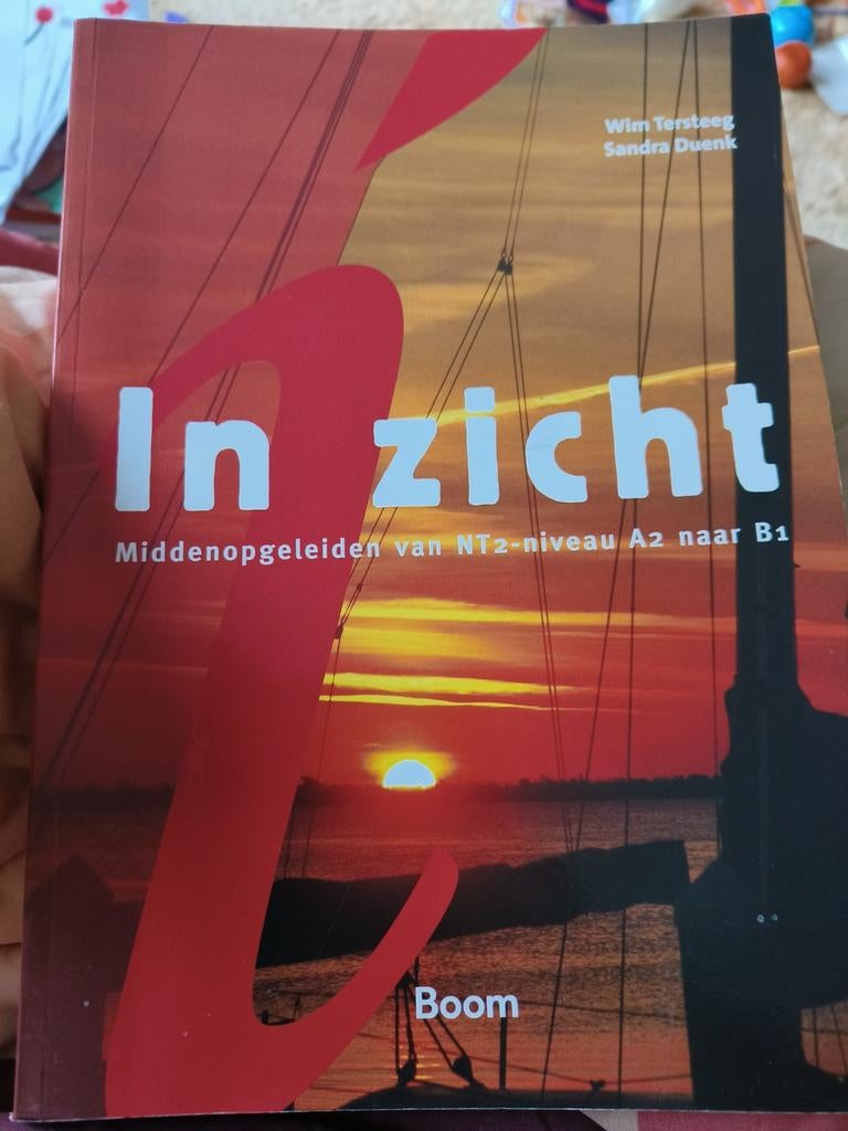 In Zicht: NT2-niveau A2 naar B1 (Wim Tersteeg, Sandra Duenk), Overige niveaus, Ophalen, Gelezen, Alpha