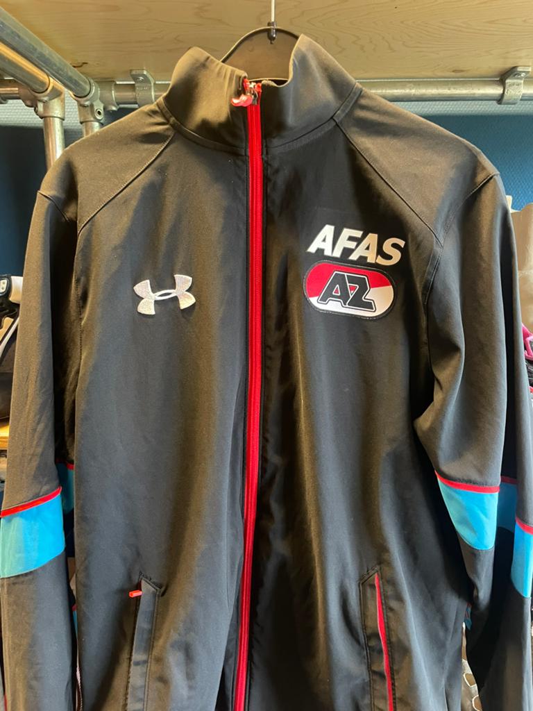 Under armour az trainingsjack maat m in goede staat!, Ophalen of Verzenden, Zo goed als nieuw, AZ, Overige typen