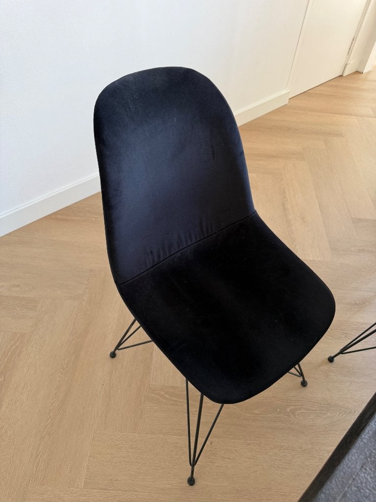 Eetkamerstoelen zwart en groen 4 stuks totaal, Ophalen, Zo goed als nieuw, Zwart, Vijf, Zes of meer stoelen