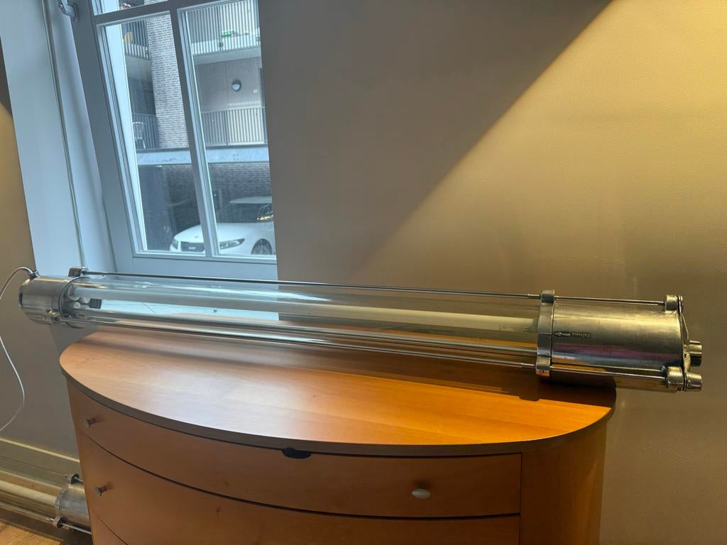 Industriële TL-lamp uit Duitse loopgraven - Collectors item, Antiek en Kunst, Antiek | Lampen, Ophalen