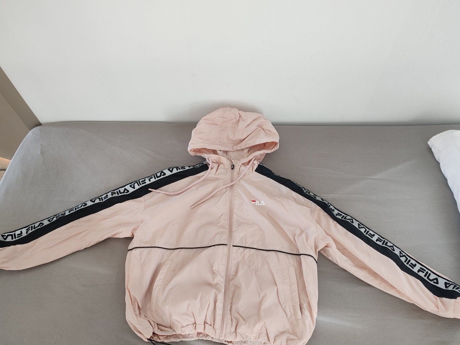 Fila windjack roze met logo banden, Ophalen, Zo goed als nieuw, Roze, Maat 36 (S)