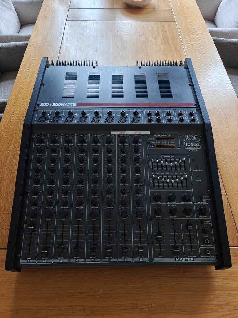 Ross PC-8400 Powered Mixer - Gebruikt, Muziek en Instrumenten, Mengpanelen, Ophalen