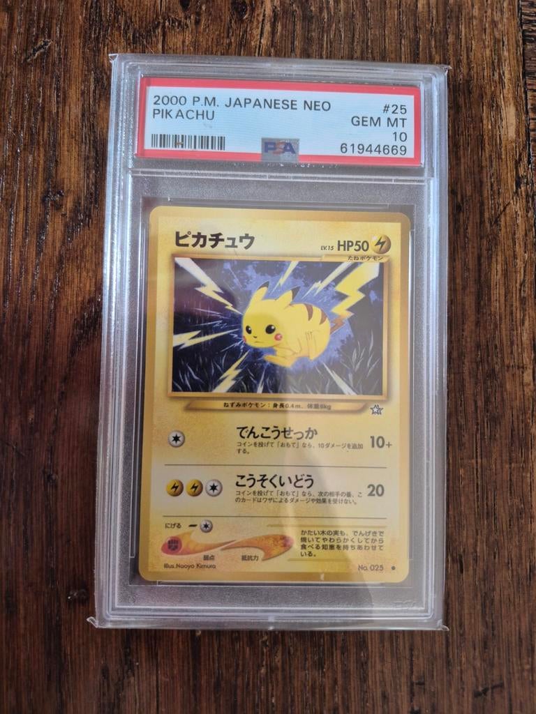 Pikachu #25 Japanse Neo PSA 10 - Pokémon Gold, Silver, To A, Ophalen of Verzenden