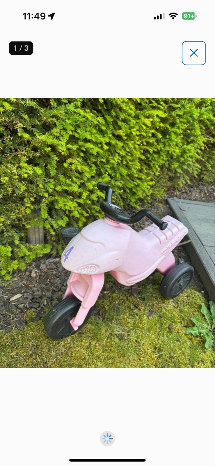 Roze loopscooter voor kinderen - Gebruikt, Kinderen en Baby's, Speelgoed | Buiten | Voertuigen en Loopfietsen, Ophalen, Gebruikt