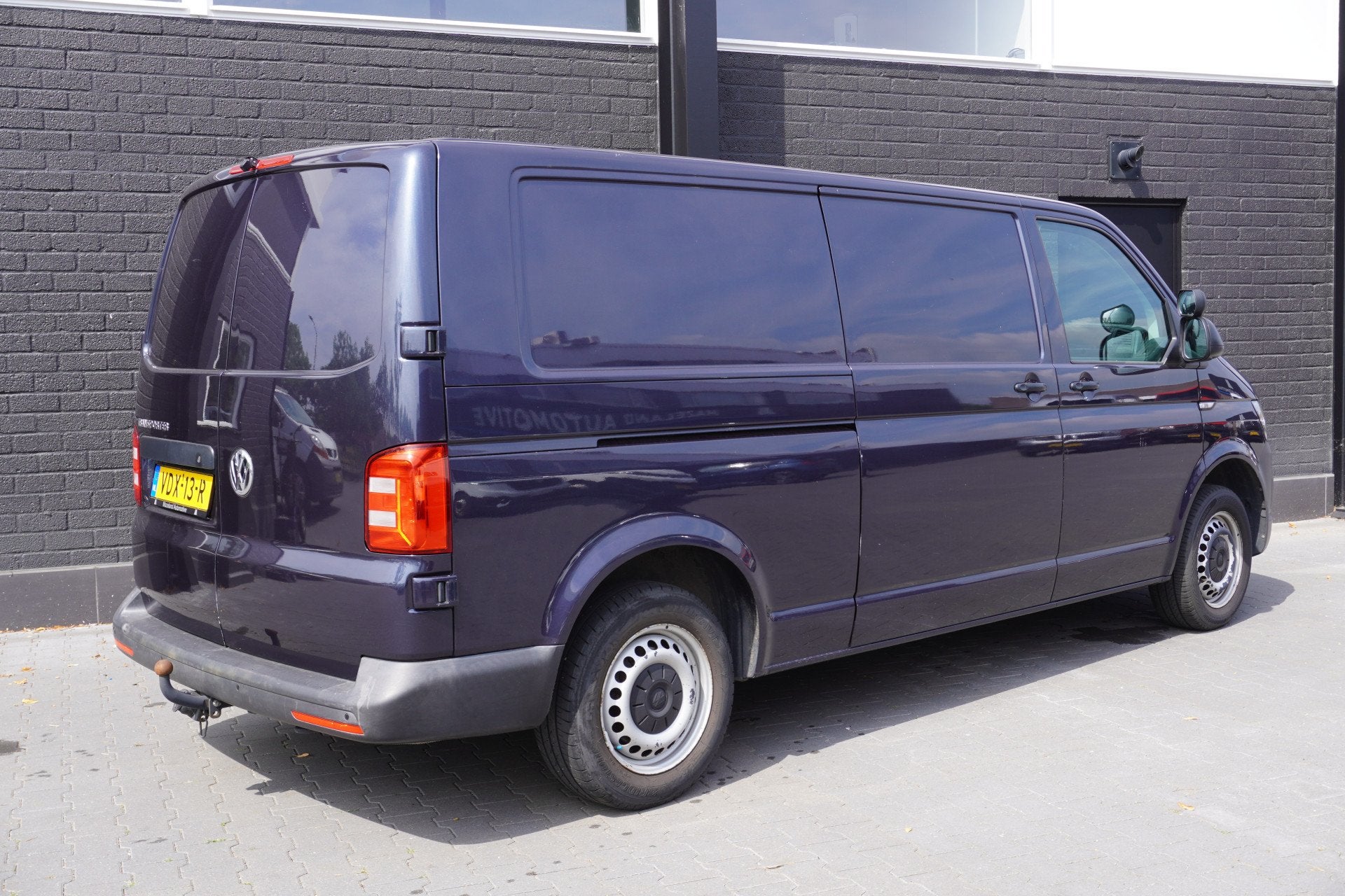 Volkswagen Transporter 2.0 TDI L2 EURO 6 - Airco - Cruise -, Auto's, Bestelauto's, Voorwielaandrijving, Stof, Gebruikt, 4 cilinders