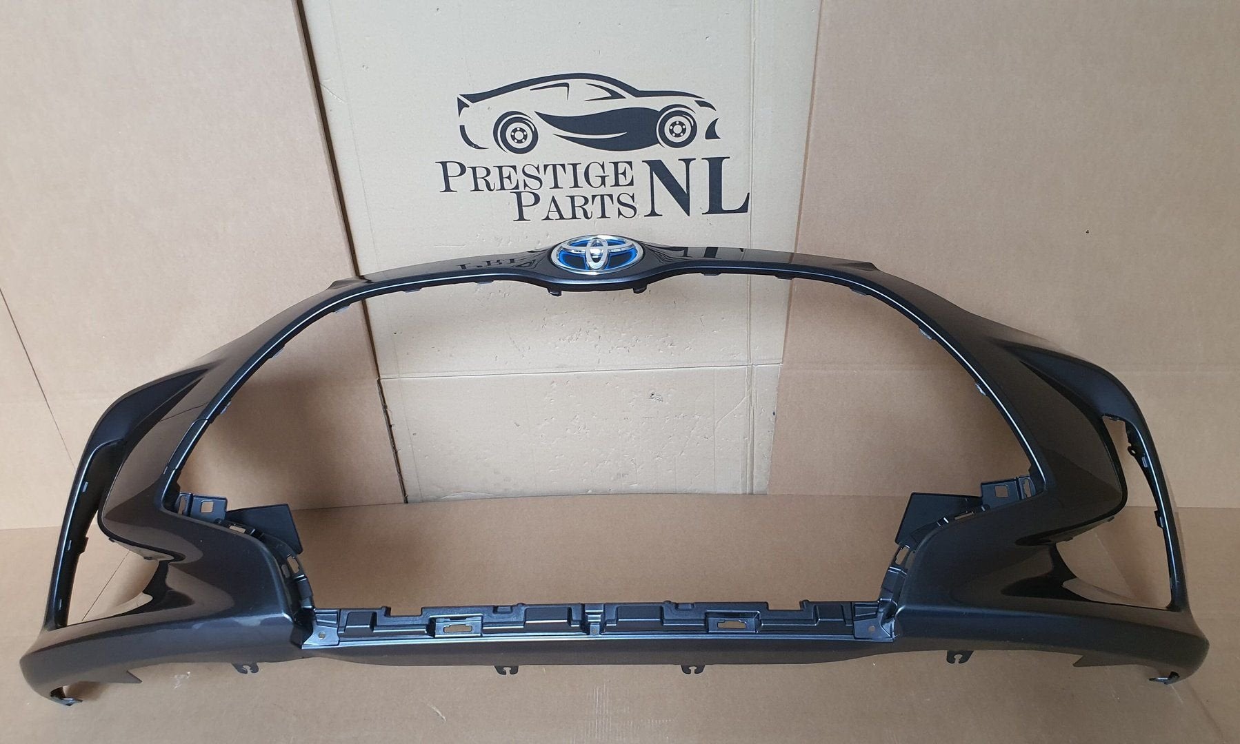 Voorbumper Toyota Yaris 4 IV 52119-0DA00 Origineel bj.2020-, Gebruikt, -, Voor, -