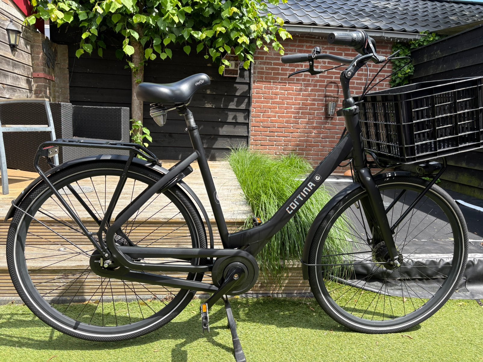 Cortina Common damesfiets 57 inch matzwart, Fietsen en Brommers, Fietsen | Dames | Damesfietsen, Gebruikt, Versnellingen, 56 cm of meer
