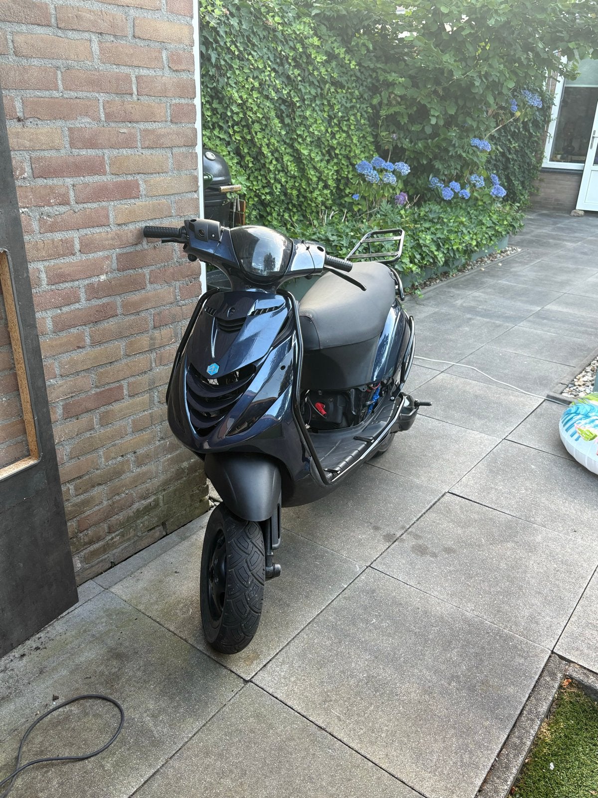 Piaggio Zip 125cc AC brom uniek!, Ophalen, Maximaal 45 km/u, 125 cc, Piaggo