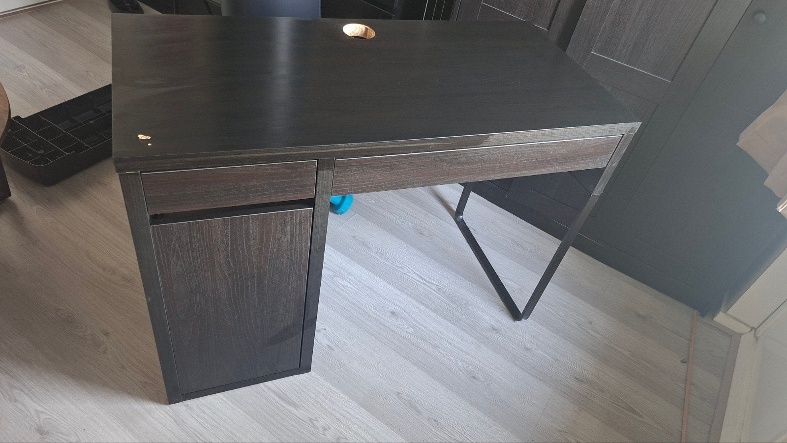 Bureau aangeboden, Ophalen, Gebruikt