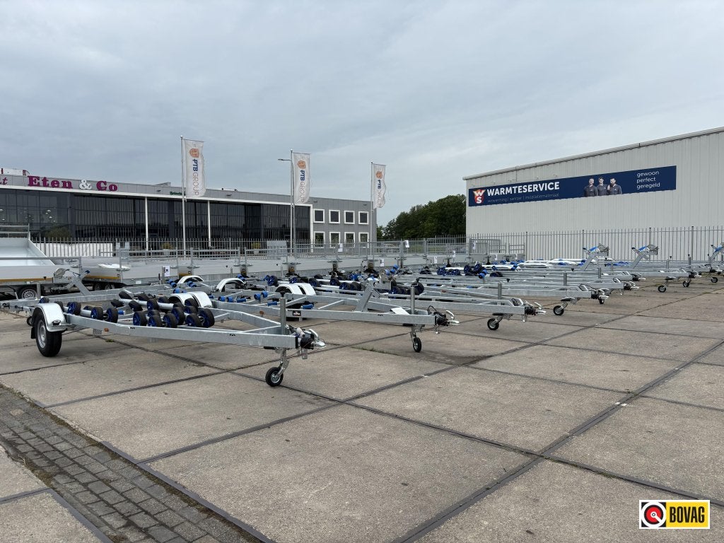 Bij Impex Groningen Vlemmix boottrailers div. uitvoeringen, Watersport en Boten, Boottrailers, Nieuw
