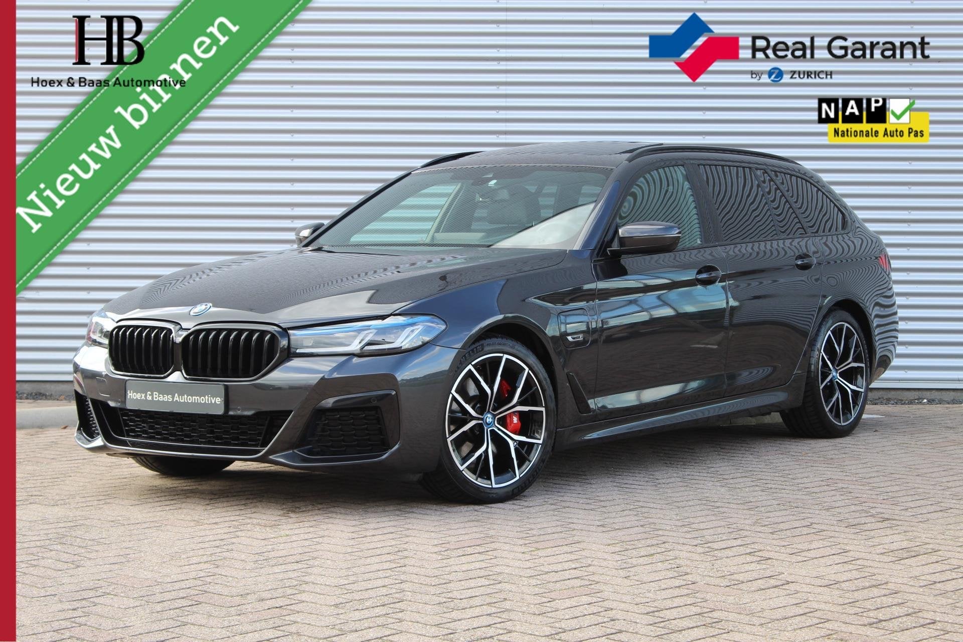 BMW 5-serie Touring 530e M-Pakket/Pano/Trekhaak/HarmanKardon, Auto's, 1998 cc, Achterwielaandrijving, Gebruikt, 4 cilinders