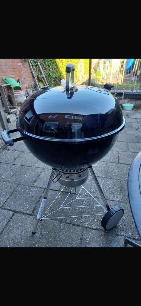 Weber original kettle barbeque, Tuin en Terras, Houtskoolbarbecues, Ophalen, Zo goed als nieuw