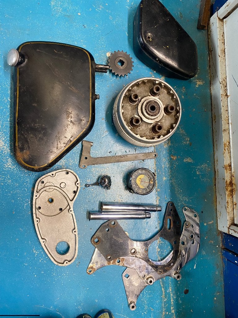 AJS ,Matchless,Norton +_ 1959 diverse onderdelen., Motoren, Ophalen of Verzenden, Gebruikt