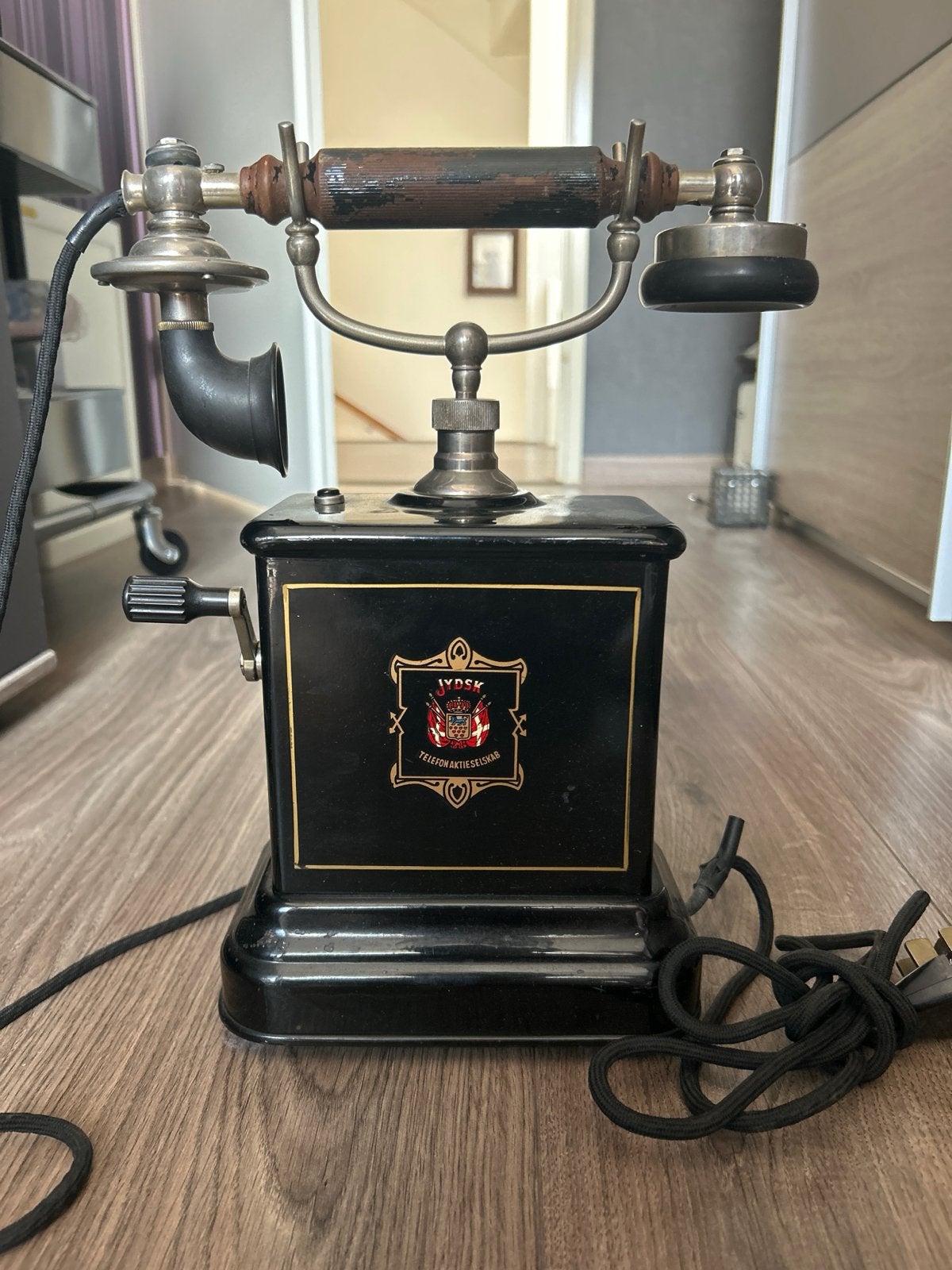 Antieke Deense Telefoon (Jydsk Telefon Aktieselskab), Antiek en Kunst, Ophalen