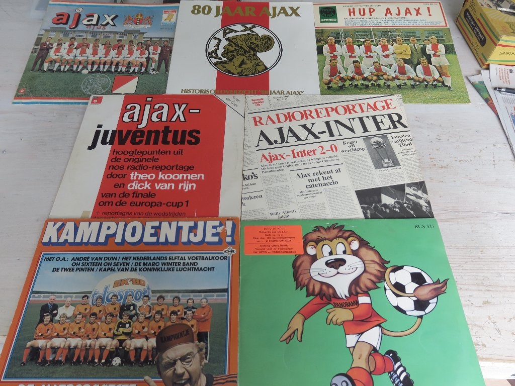 Te Koop: Prachtige partij Voetbal Elpees, Cd's en Dvd's, LP, Gebruikt, Verzenden, Overige genres