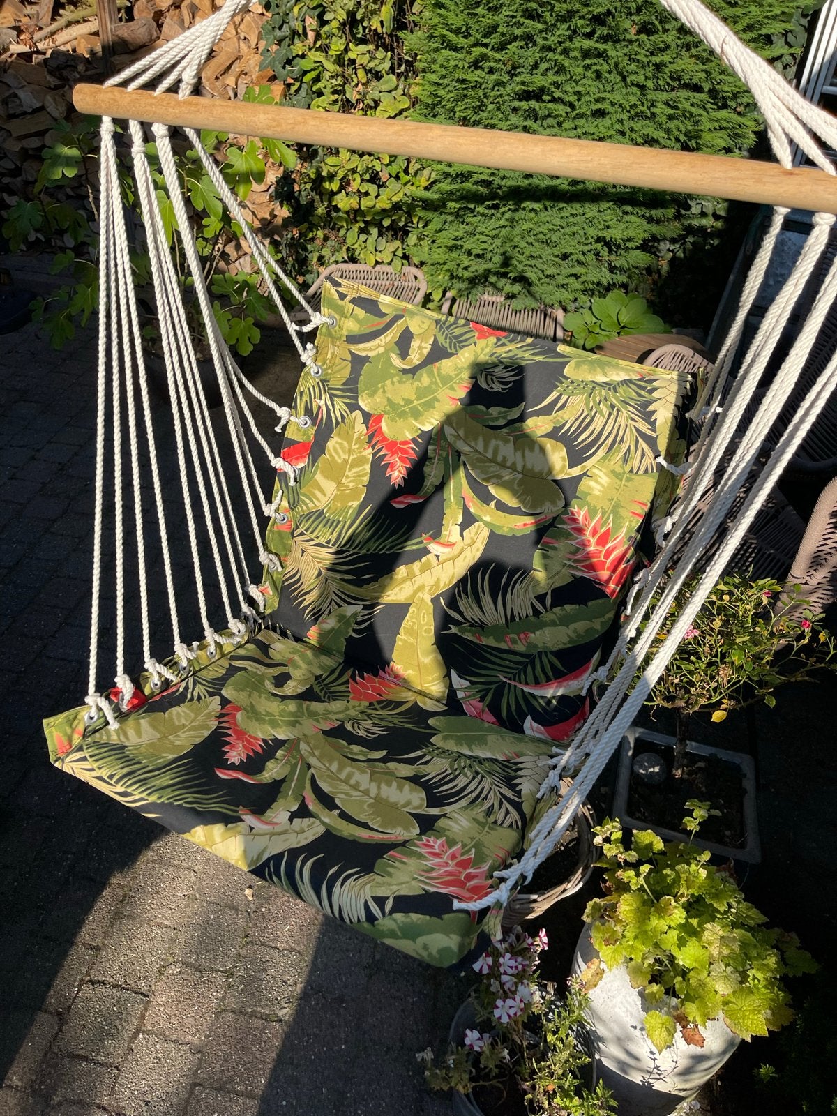 Hangstoel met tropische print kussen, Ophalen of Verzenden, Gebruikt, Eenpersoons, Binnen
