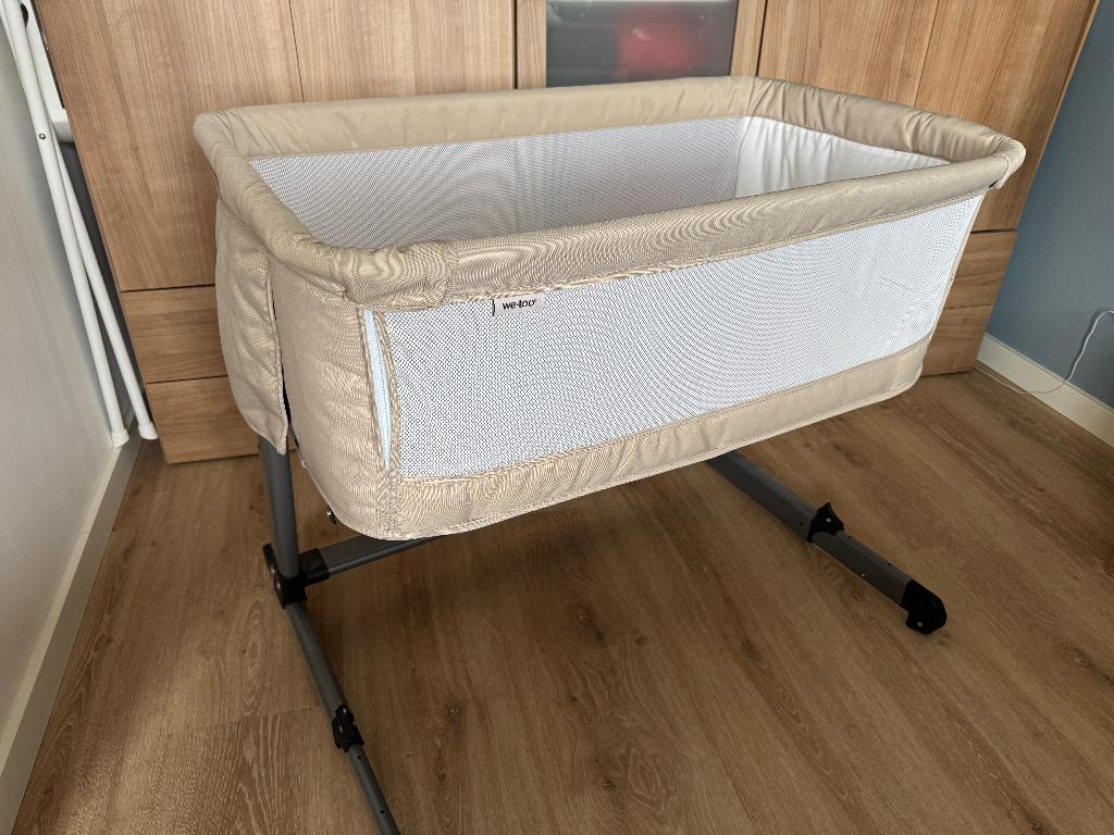 We-Too co-sleeper zandkleur, Kinderen en Baby's, Babywiegjes en Ledikanten, Ophalen, Gebruikt, Ledikant