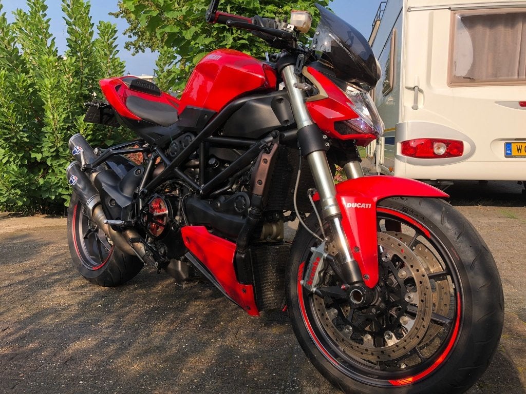 Ducati streetfighter 1098 (2011), 2 cilinders, Sportuitlaat, Motorrijbewijs A, Gebruikt