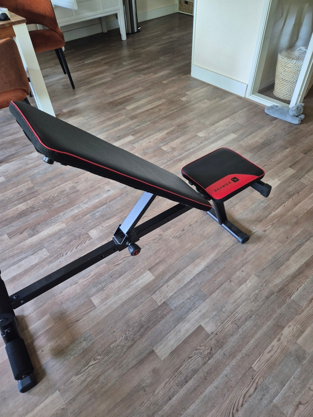 Domyos Bench 500 Fitnessbank - Zo goed als nieuw, Sport en Fitness, Ophalen, Zo goed als nieuw, Benen, Fitnessbank