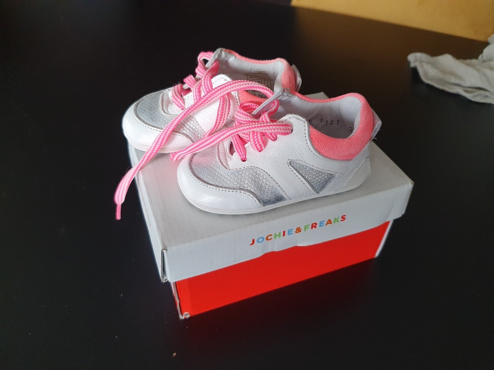 Schoenen jochies freaks maat 19 NIEUW, Ophalen of Verzenden, Nieuw, Jongetje of Meisje, Schoentjes