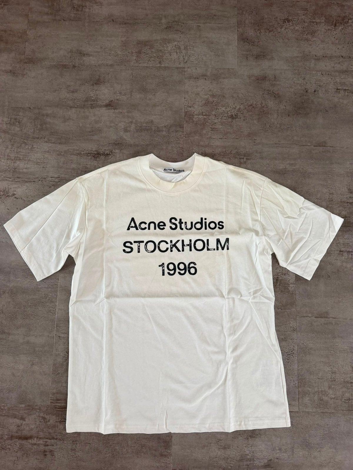 Acne Studios t shirt, Ophalen of Verzenden, Zo goed als nieuw, Maat 52/54 (L), Wit