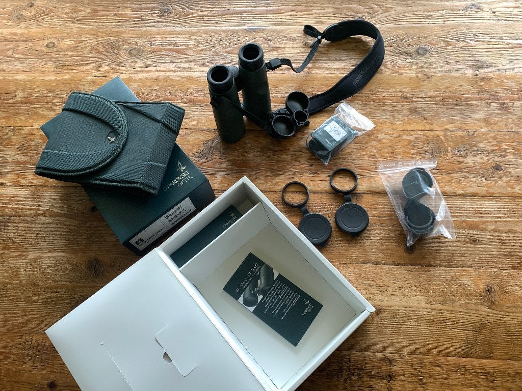 Swarovski Verrekijker 8,5 x 42 Swarovision met toebehoren, Gebruikt, Dakkant (recht), Ophalen of Verzenden, 8 tot 12x