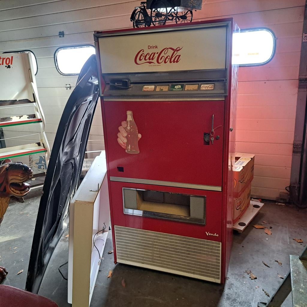Coca-cola cooler automaat Vintage 70/80er jaren, Ophalen, Gebruikt