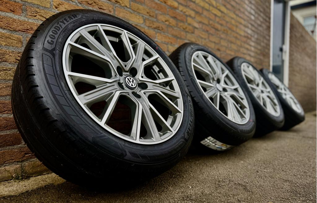 MAN TGE CRAFTER 19 inch verzwaard velgen zilver, Bestelwagen, Banden en Velgen, Niet ingevuld, Nieuw
