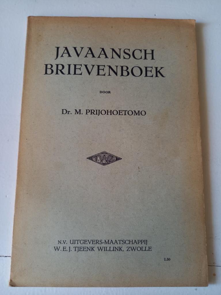 w21 Javaansch Brievenboek - Dr. M. Prijhoetomo, Ophalen of Verzenden, Gelezen, Javaans
