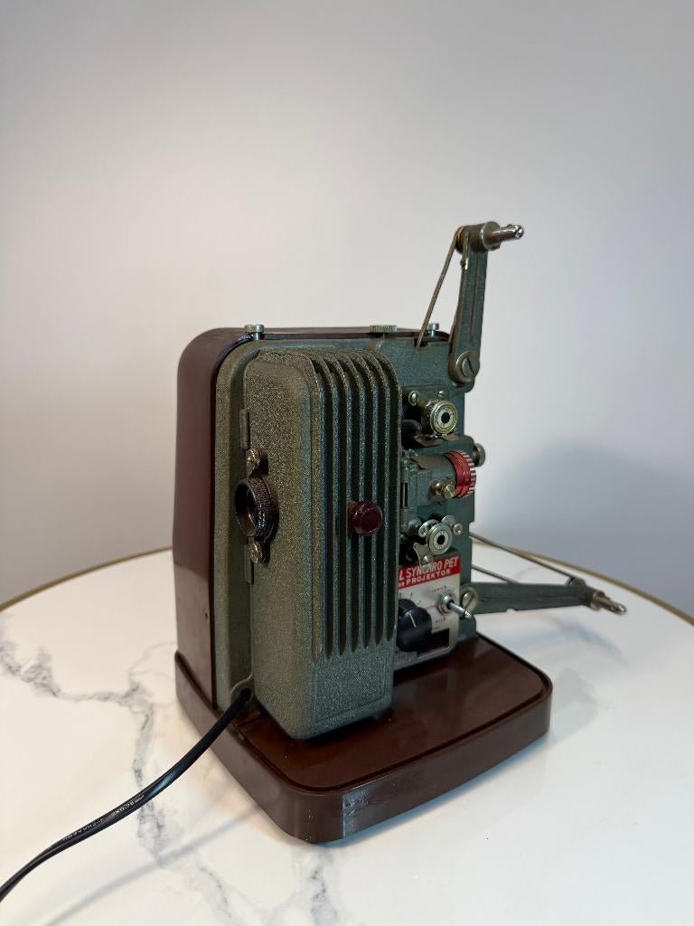 Bell synchro pet 8mm projector, Ophalen of Verzenden, 1940 tot 1960, Projector