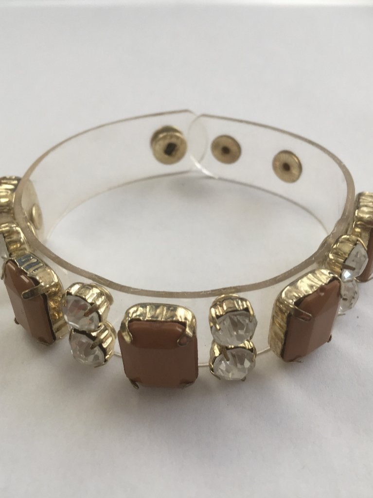 Transparante armband met camel stenen en strass, Ophalen of Verzenden, Nieuw, Overige kleuren, Kunststof of Plastic