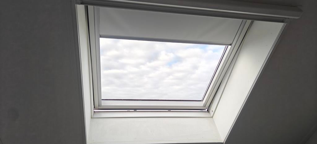 Velux GGL SK06 2050 dakraam 114x118 cm 2 stuks 2019, Ophalen, 100 tot 150 cm, Zo goed als nieuw, Wit