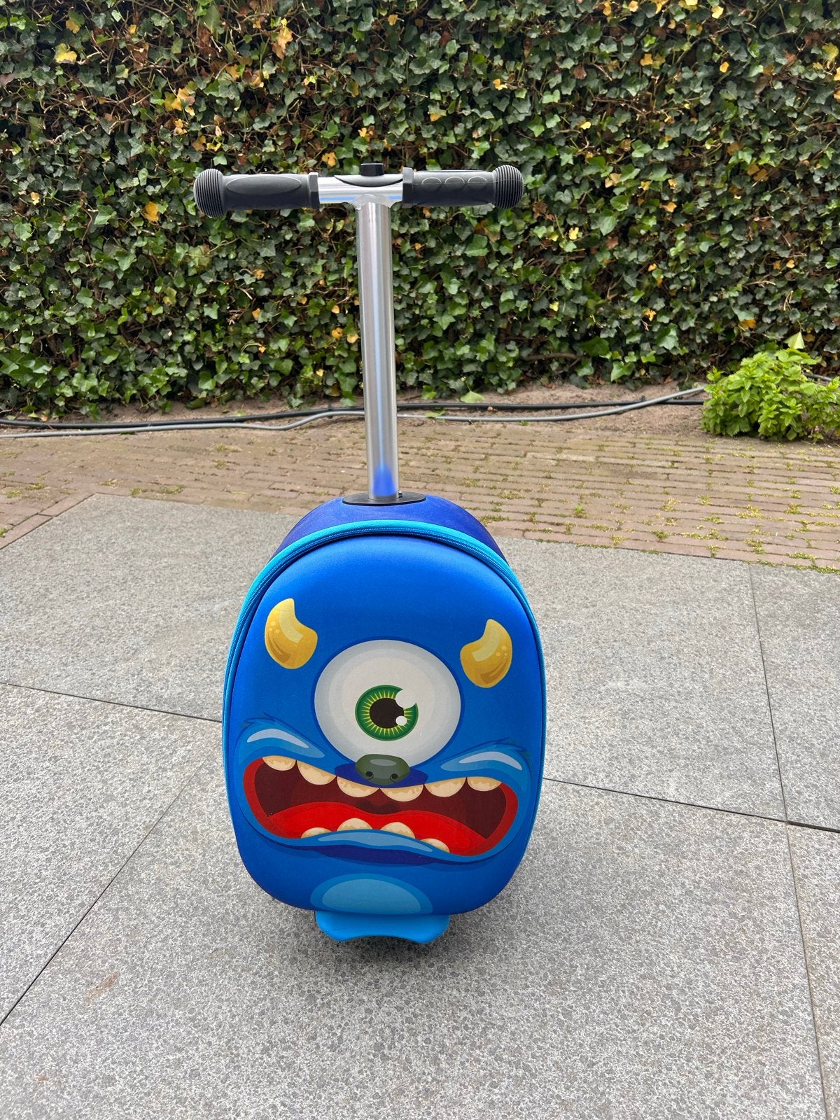 Kinderstep koffer - Monster design max 50kg , 20liter bagage, Fietsen en Brommers, Steps, Verzenden, Zo goed als nieuw, Overige typen