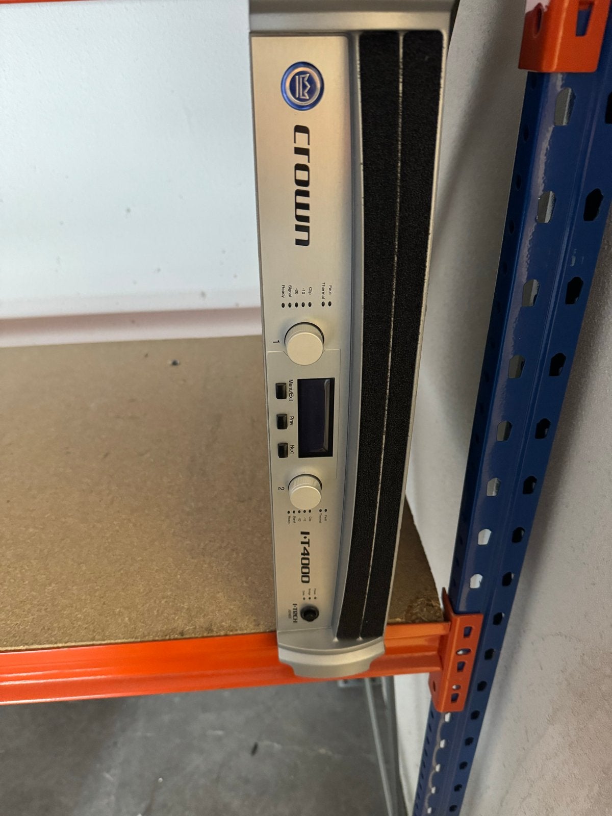 Crown I-T4000 Professionele Eindversterker, Ophalen, Gebruikt, 100 watt of meer