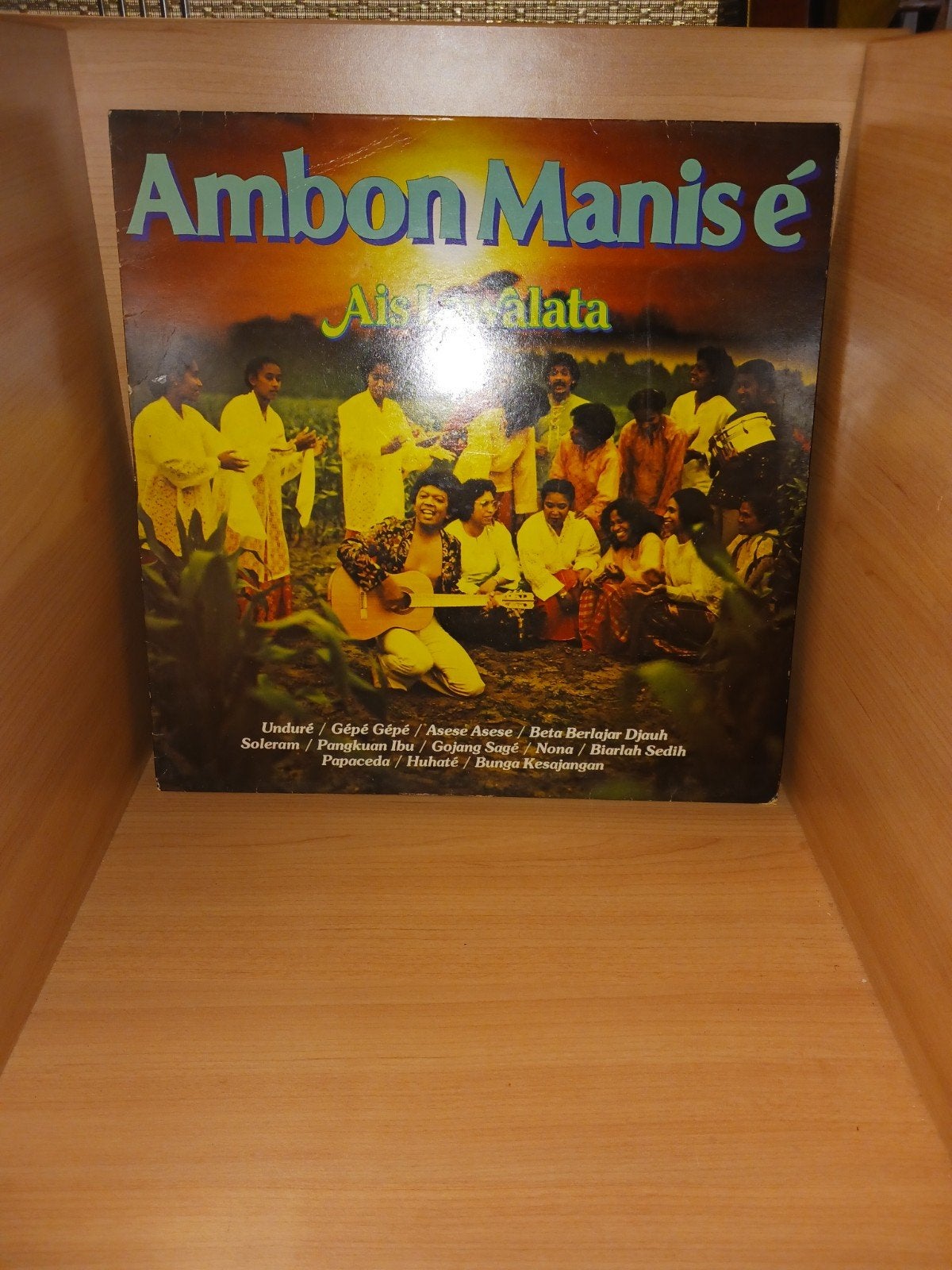 Ambon Manis é - Aish Alata LP (1980), Gebruikt, 1980 - 1989, Ophalen of Verzenden, Aziatisch