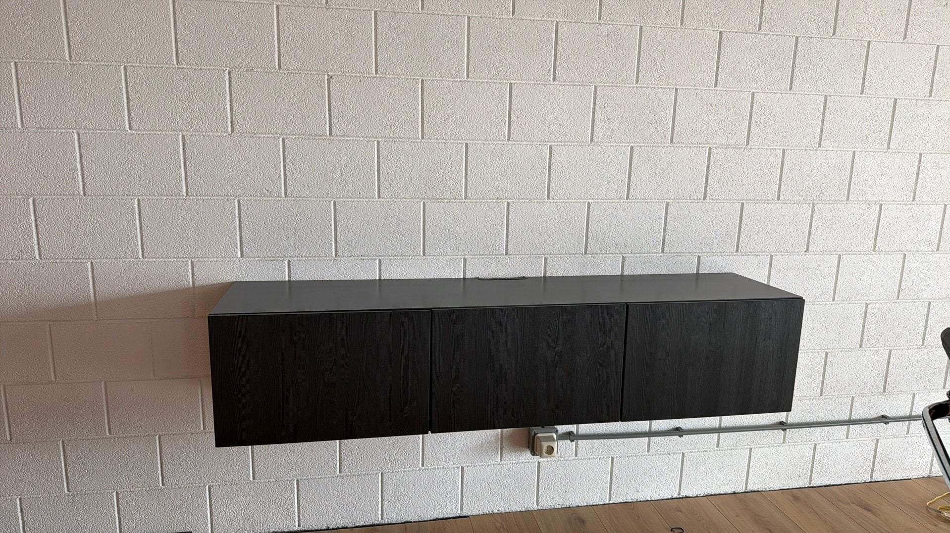 IKEA Besta tv meubel - Zwevend design, donkerbruin, Huis en Inrichting, Kasten | Televisiemeubels, Ophalen, Ikea, Ikea, 150 tot 200 cm