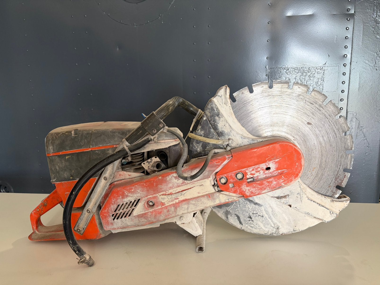 Husqvarna K1250 bandenzaag, Ophalen, Gebruikt