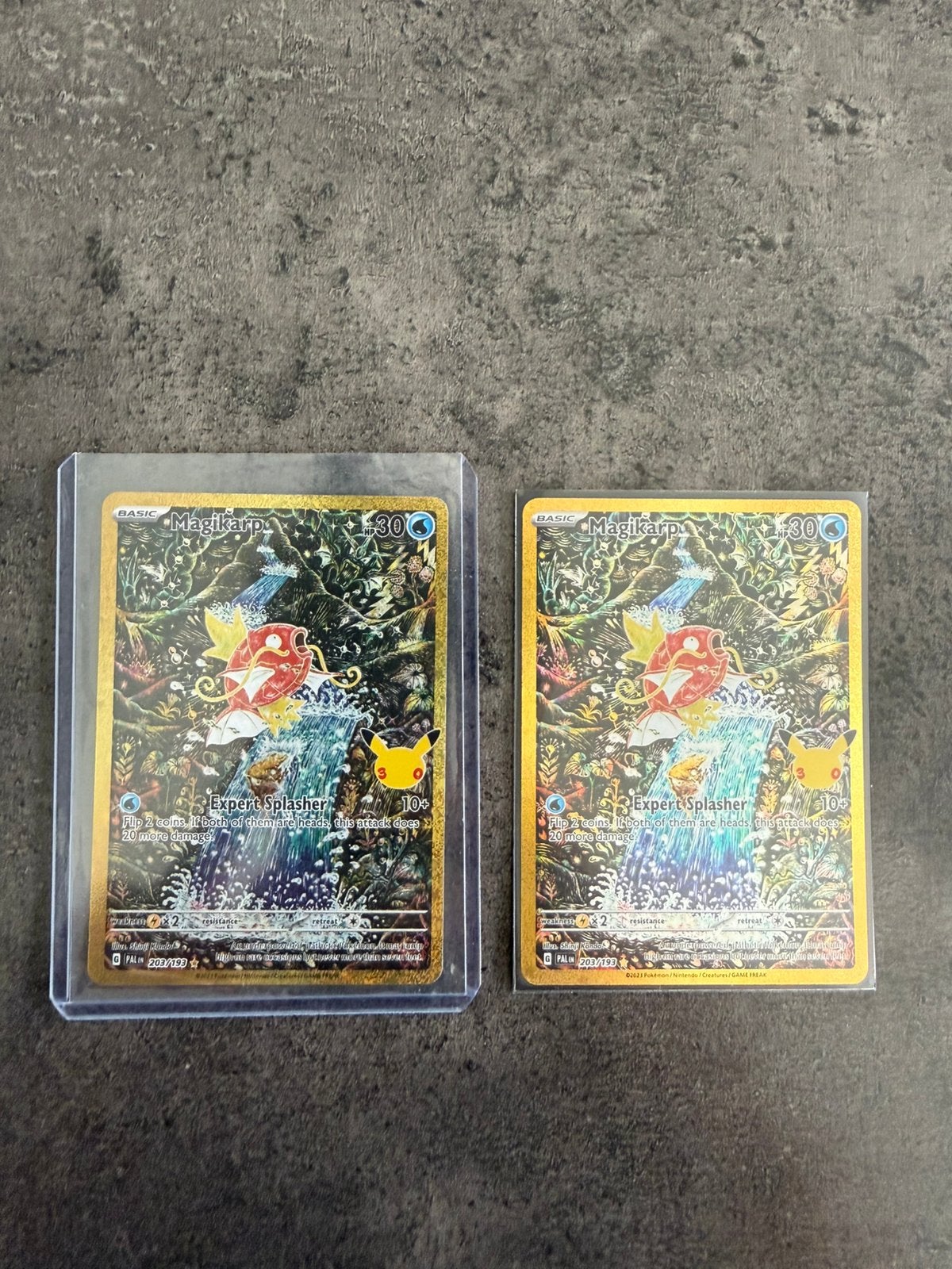 Magikarp #203 - 30th Celebrations Pokémon, Hobby en Vrije tijd, Ophalen of Verzenden, Nieuw, Meerdere kaarten, Foil