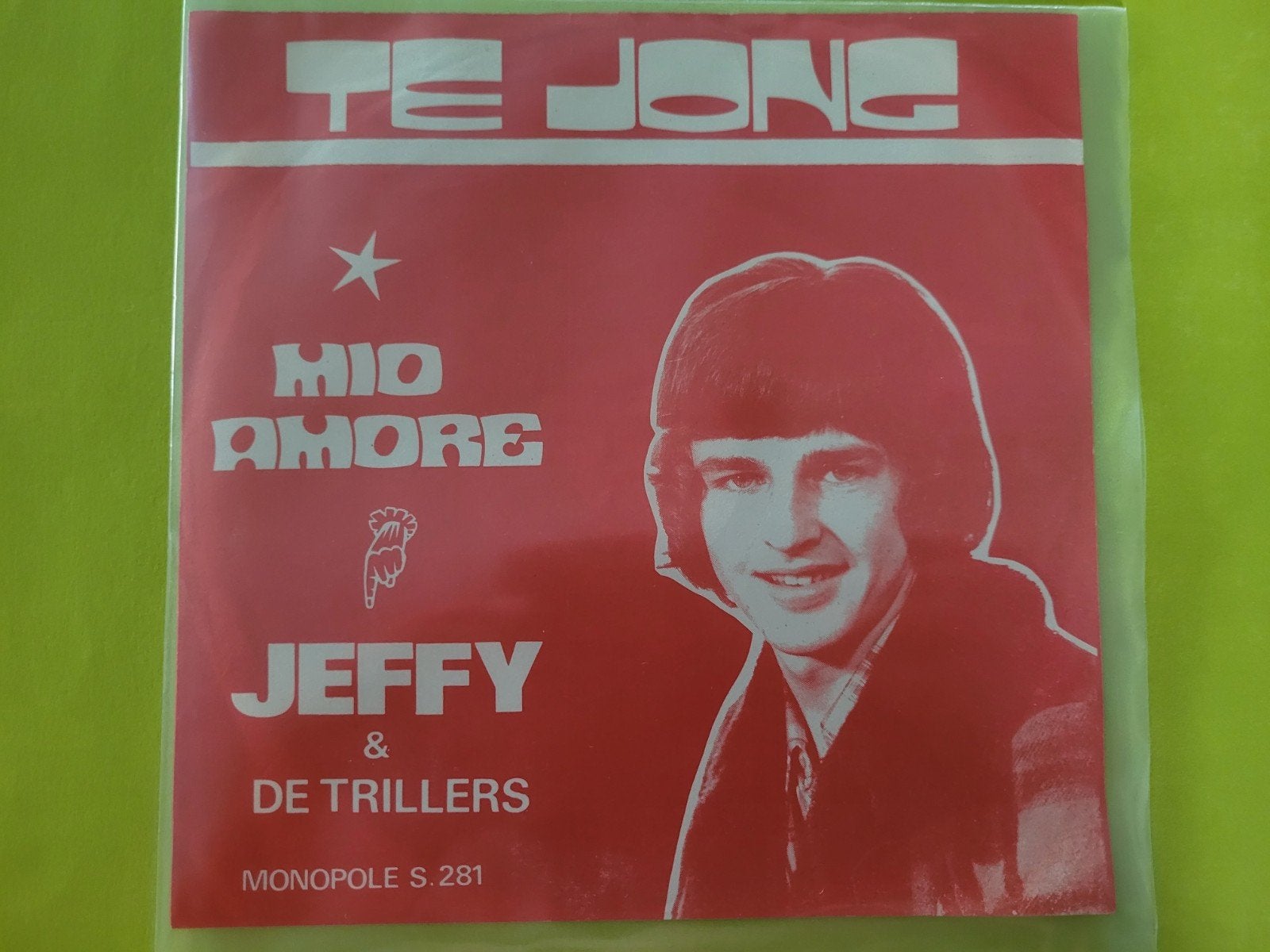Jeffy & De Thrillers - Te jong - Mia amore., Ophalen, Zo goed als nieuw, Overige formaten, Levenslied of Smartlap