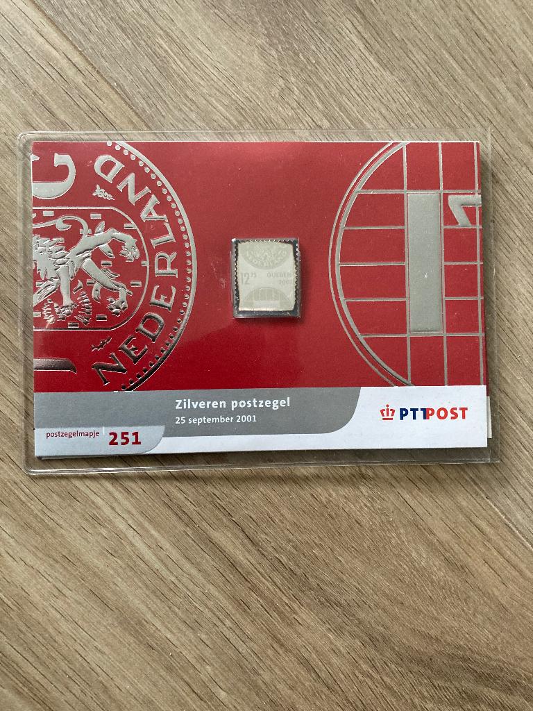 Postzegel zilver 2001, Verzenden