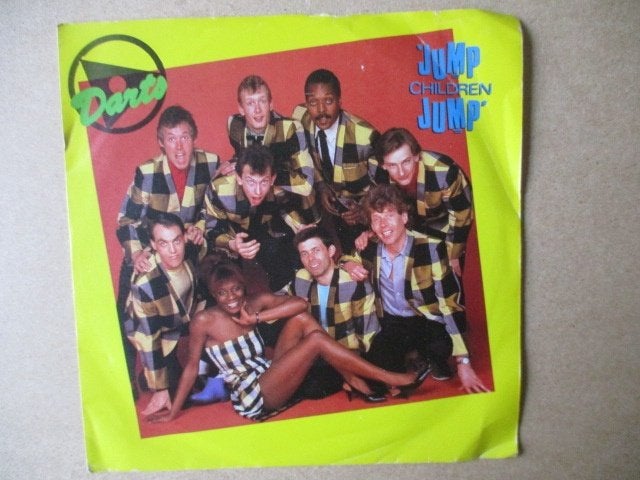 s1837 darts - jump children jump, Ophalen, Gebruikt, 7 inch, Overige genres