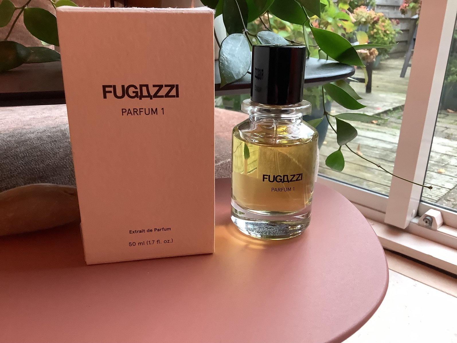 Fugazzi extrait de Parfum 1, Sieraden, Tassen en Uiterlijk, Ophalen, Zo goed als nieuw
