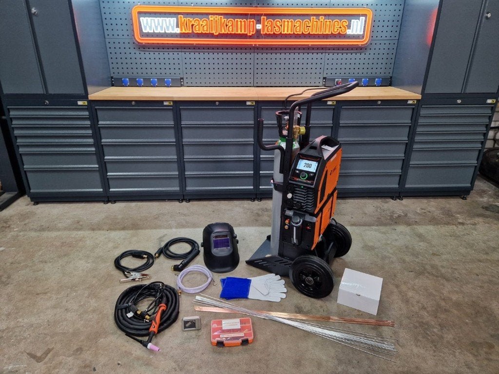 Compleet pakket! watergekoeld Jasic EVO TIG200P AC/DC 230v