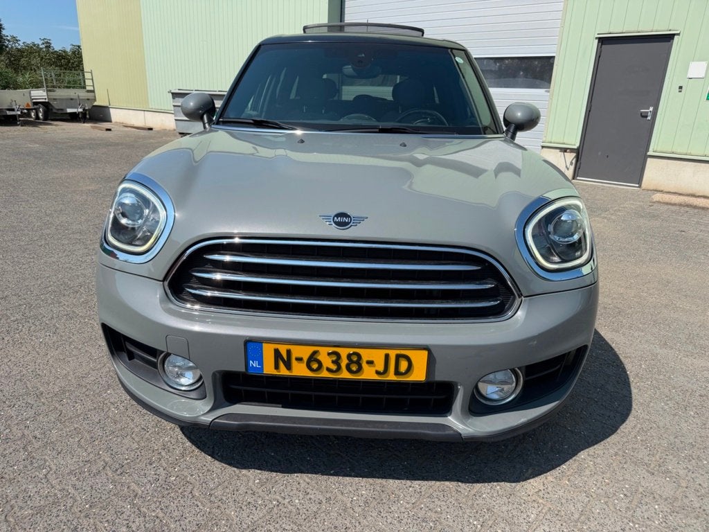 Mini Countryman 1.5 One Chili Automaat/Panoramadak/Lm velgen, Auto's, Stof, Gebruikt, Euro 6, Countryman