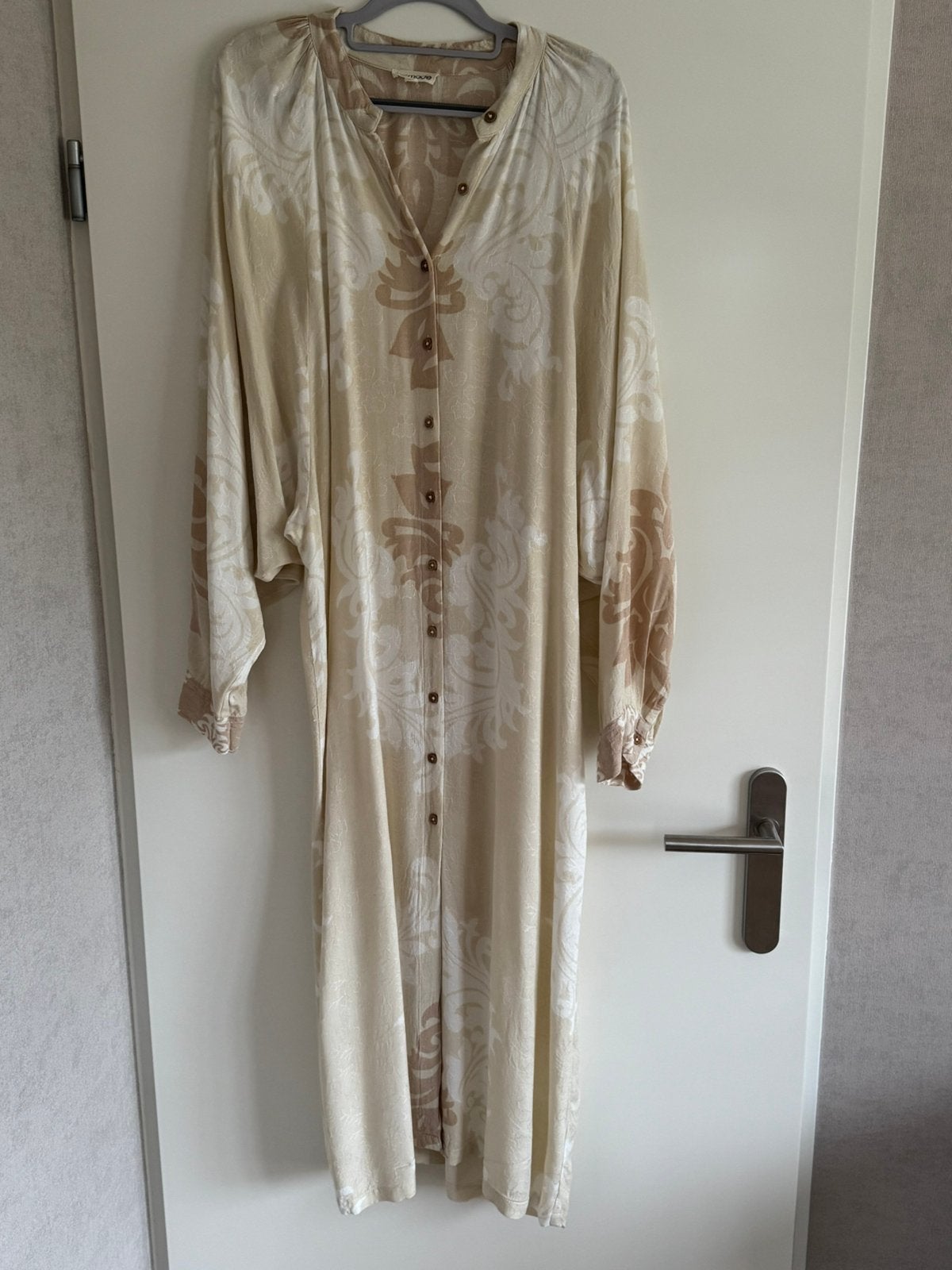 Ibiza mode prachtige jurk zgan maat M/L, Kleding | Dames, Jurken, Verzenden, Zo goed als nieuw, Maat 38/40 (M), Onder de knie